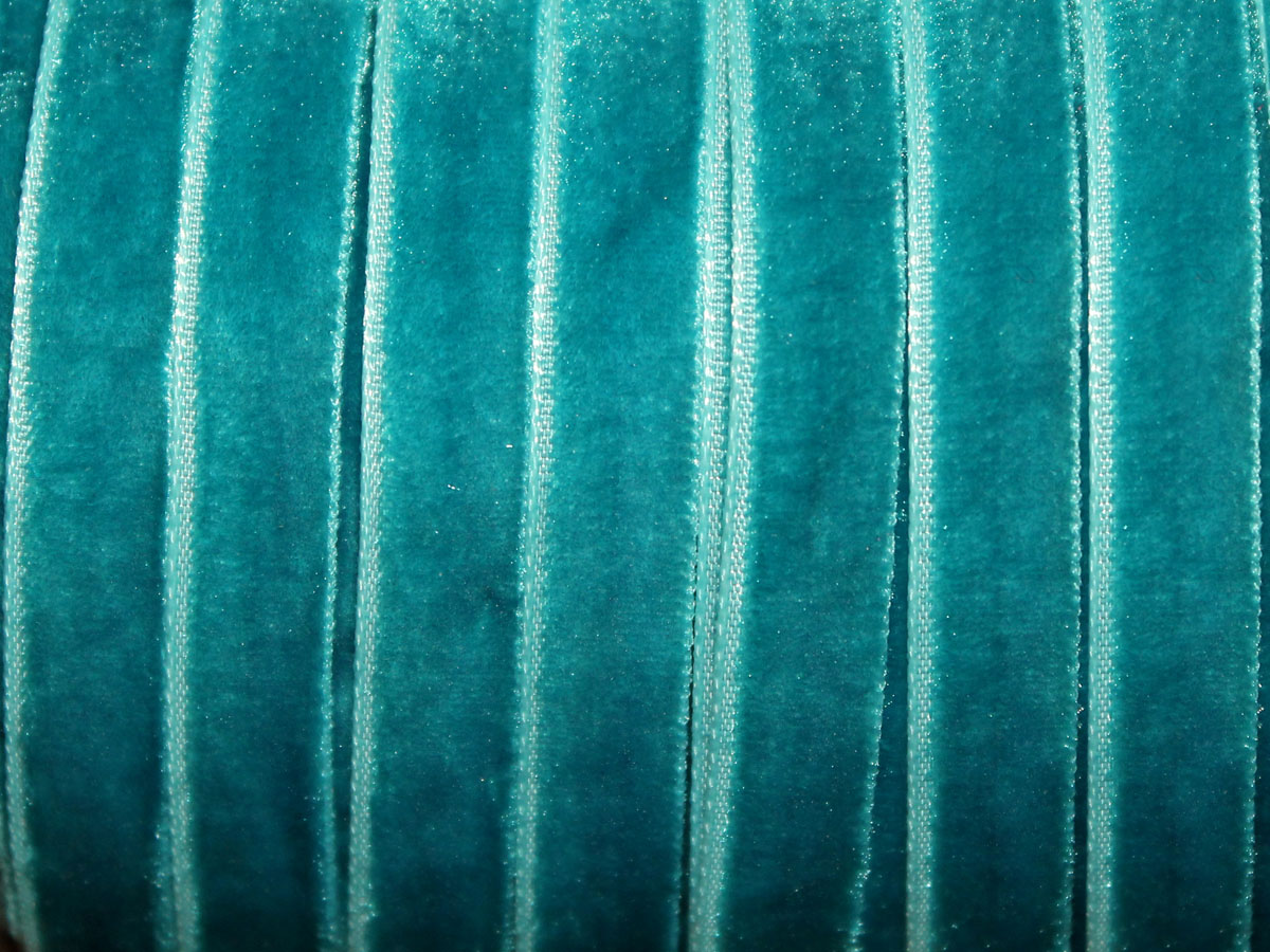 Лента бархатная УТ 10мм цв.8580 тёмно-бирюзовый