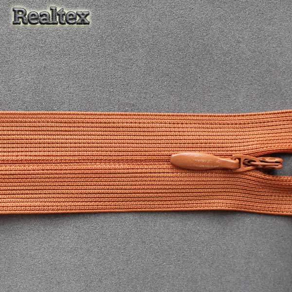  Молния потайная Т.3 20см цв.B808 охра