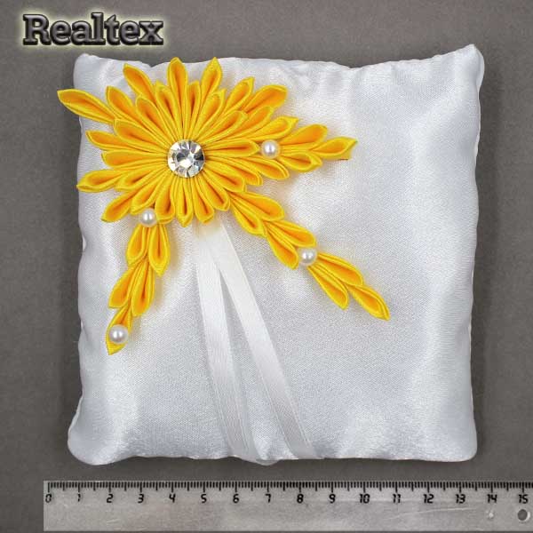 Подушечка для колец №115 цв.3019 желтый