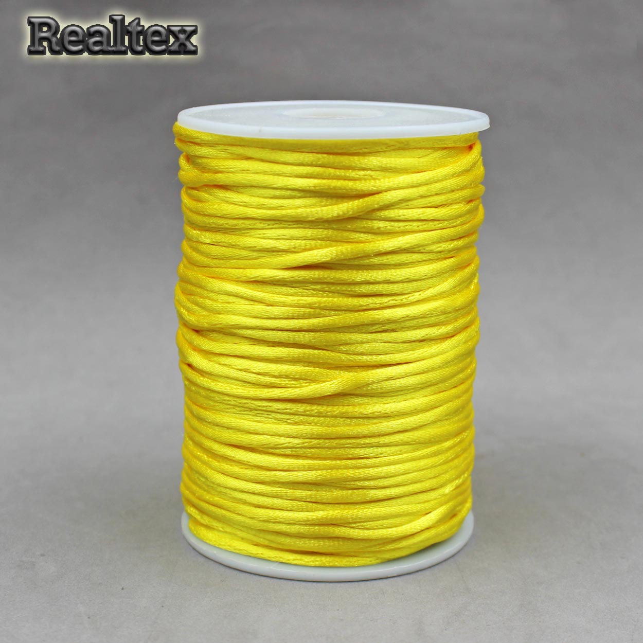Шнур круглый атласный  Realtex 2мм (91.5м) цв.066 желтый
