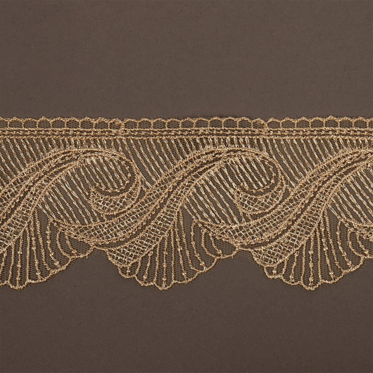 Кружево на сетке  70мм TBY 2107 (13,7м) цв.N6115 золотисто-бежевый