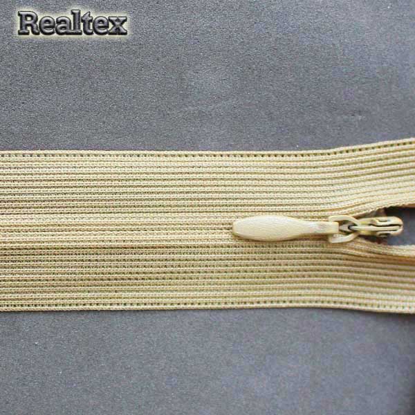  Молния потайная Т.3 60см цв.277 бежевый