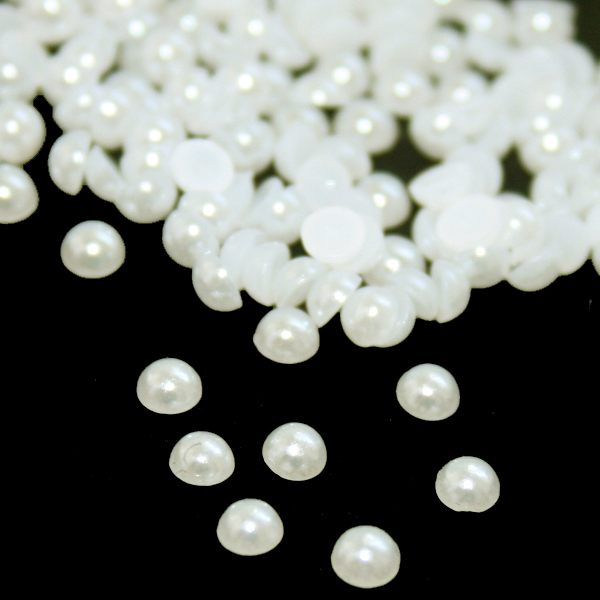 Полу-бусы Realtex  4мм (5000шт) цв.молочный 