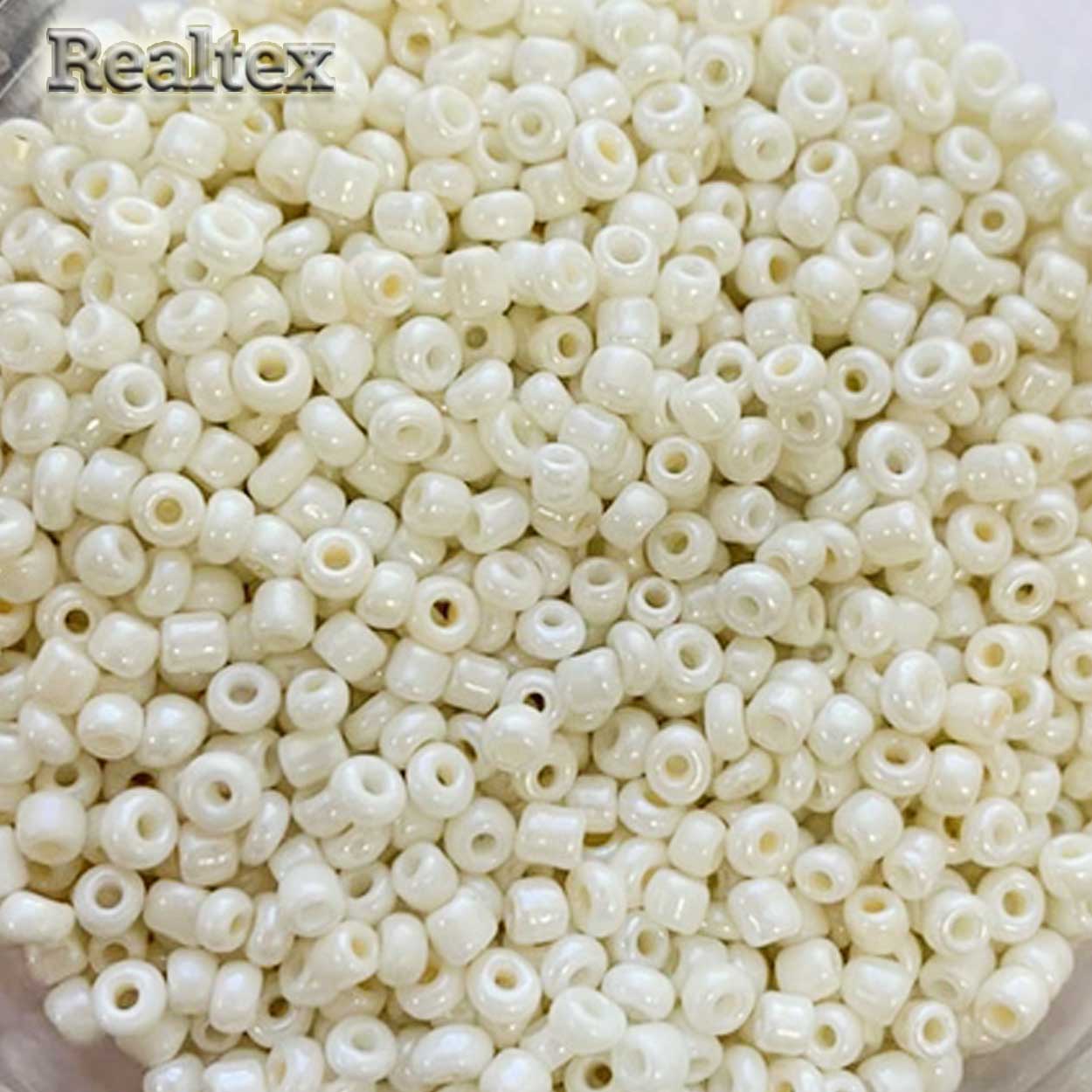 Бисер (100г) 10/0  цв.963 