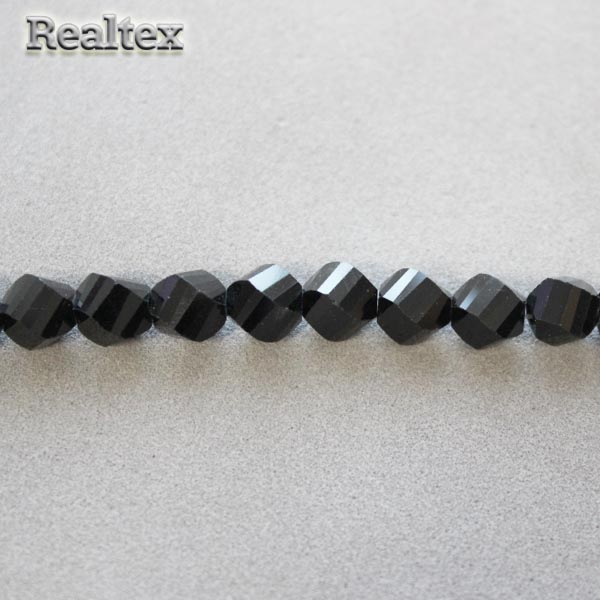 Бусины Реалтекс стеклянные граненые 6мм декоративные на нитях цв.02 черный