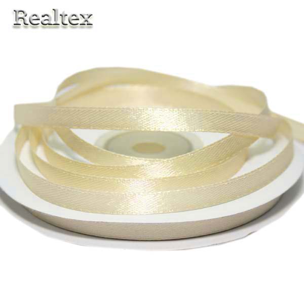 Лента атласная 6мм Realtex (27,4м) цв.002 молочный