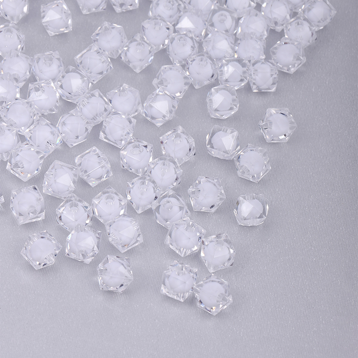 Бусины акриловые 3246 10мм (100гр) цв.17 прозрачный