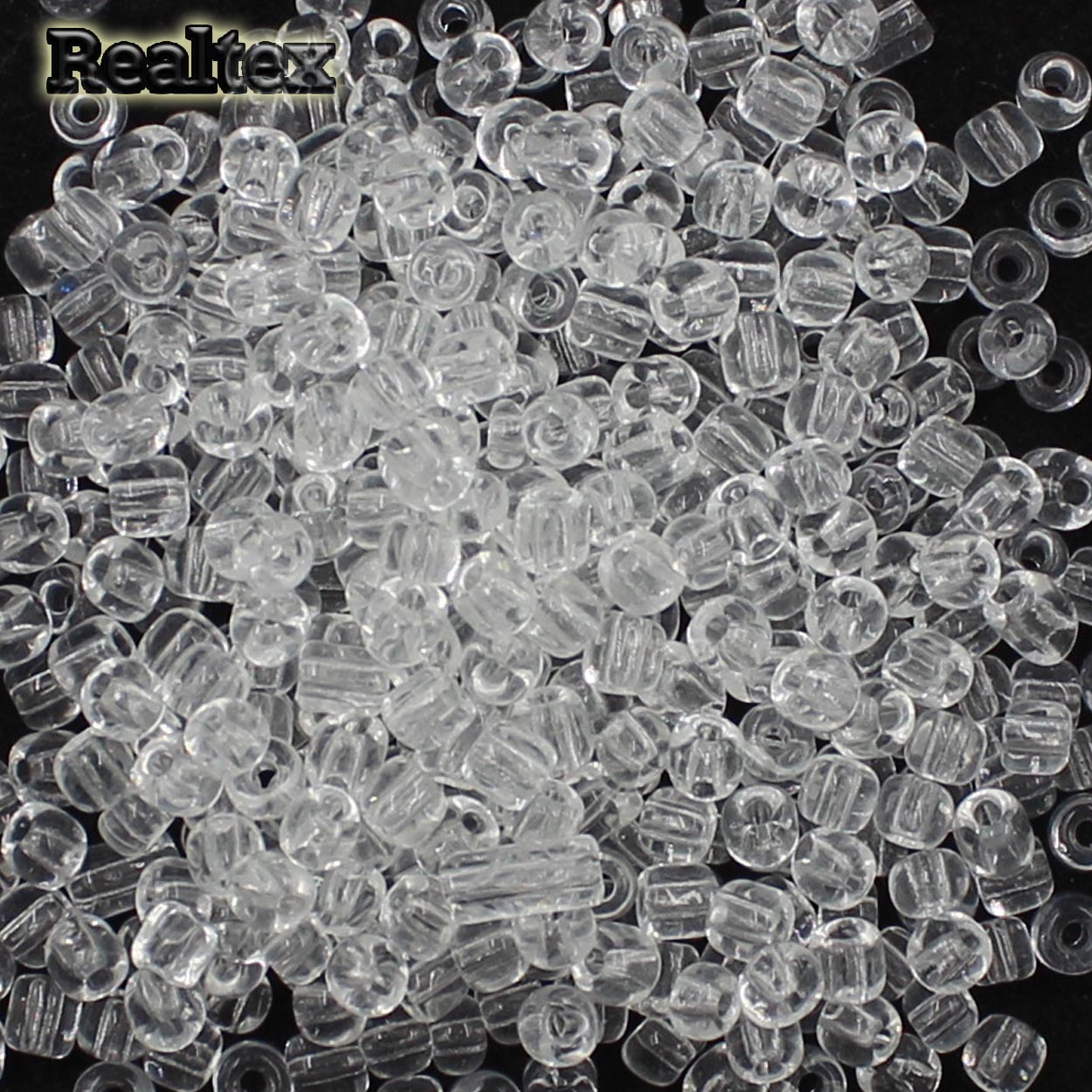 Бисер Realtex 6/0 (450гр) цв.001