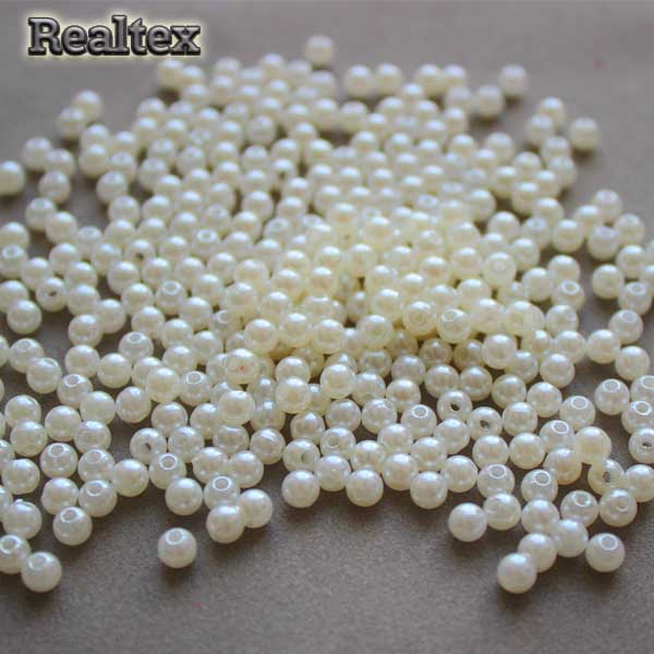 Бусины пластик Realtex  5мм под жемчуг (500гр) цв.01 молочный