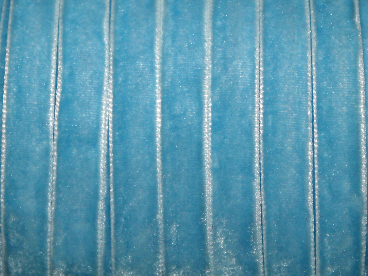 Лента бархатная УТ 10мм цв.8560 голубой