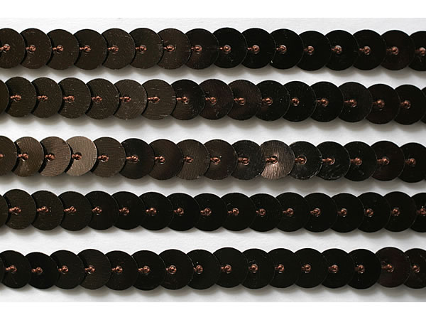 Пайетки на нитях плоские 6мм У цв.2066М коричневый