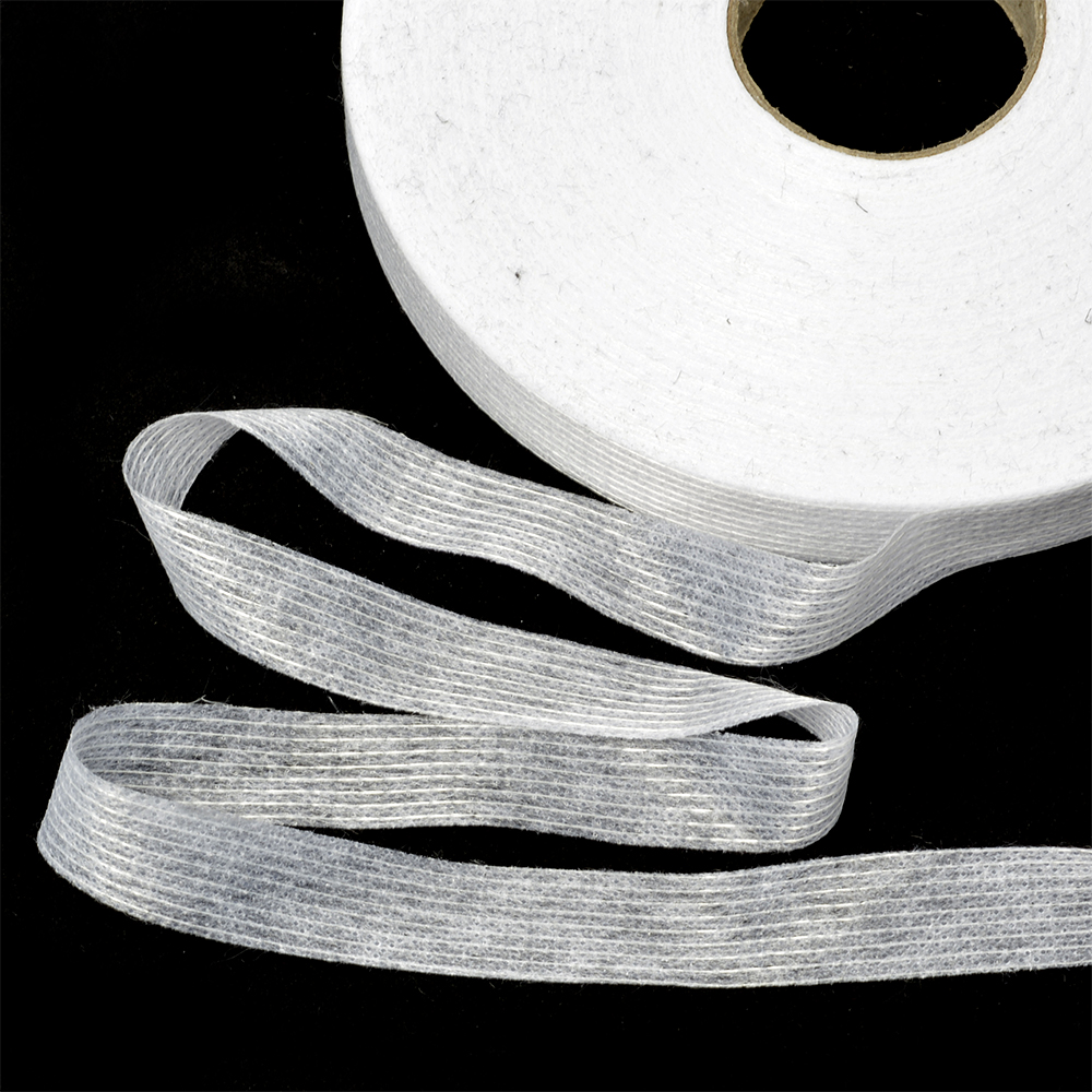 Лента нитепрошивная клеевая по долевой 4710W 10мм цв.белый