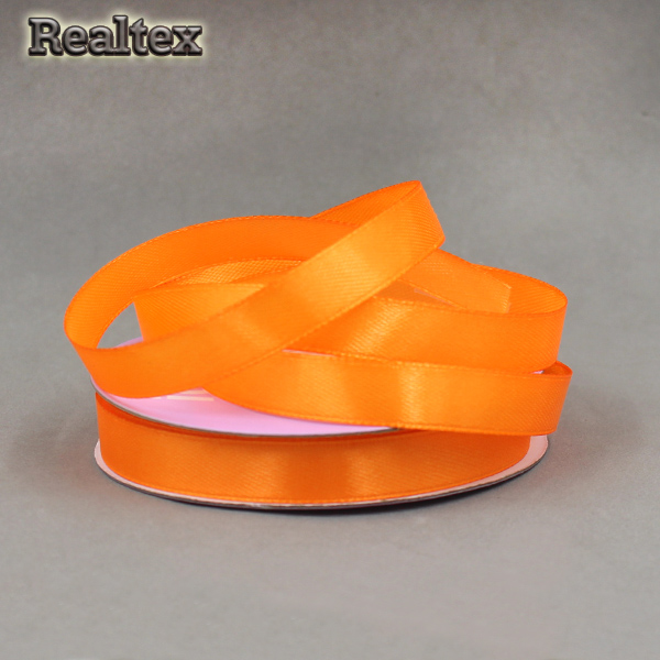 Лента атласная 12мм Realtex (27,4м) цв.3020 ярко-оранжевый
