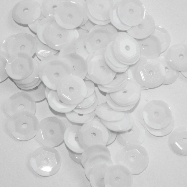 Пайетки "Астра" (10гр) "граненые" 6мм цв.L010 белый матовый