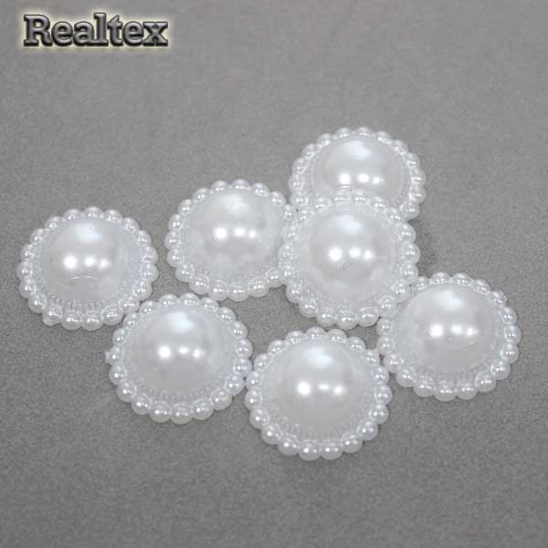 Полу-бусы Realtex фигурные 20мм "Цветок" цв.белый 
