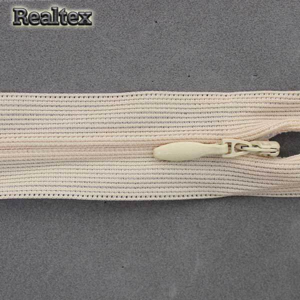 Молния потайная G-013P 50см цв.297 св.бежевый