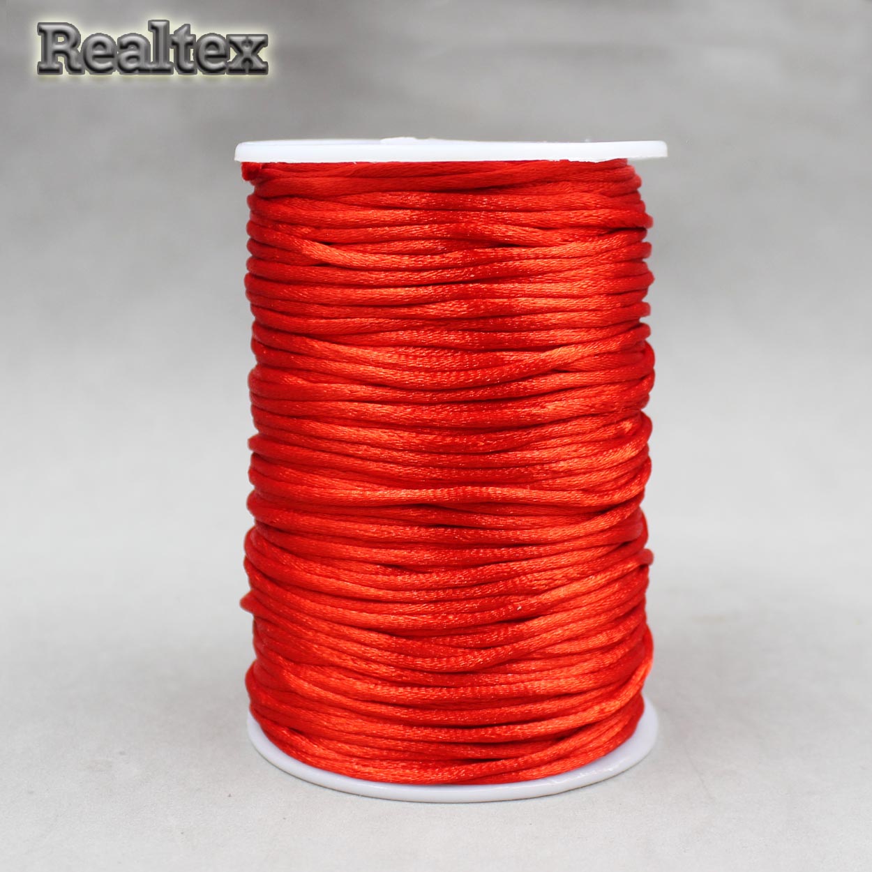 Шнур круглый атласный  Realtex 2мм (91.5м) цв.095 красный