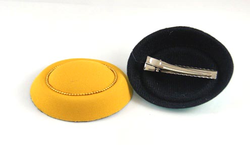 Шляпка таблетка для игрушек 26190 цв.горчичный