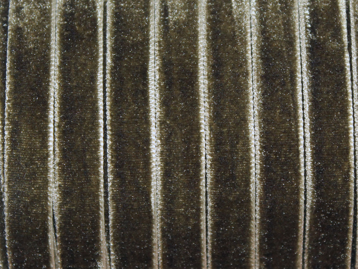 Лента бархатная УТ 10мм цв.8594 хаки