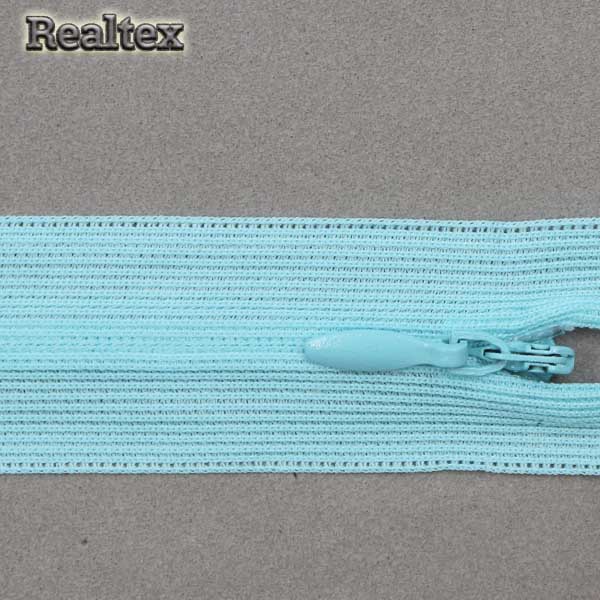  Молния потайная Т.3 50см цв.203 аквамарин