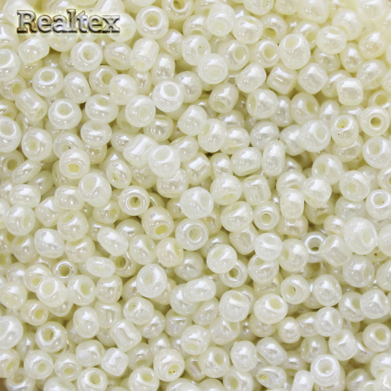 Бисер Realtex 12/0 (450гр) цв.142