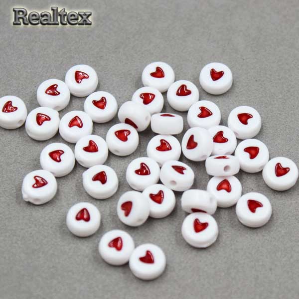 Бусины пластик Реалтекс Сердечки 4*7мм (100гр) цв.белый/красный
