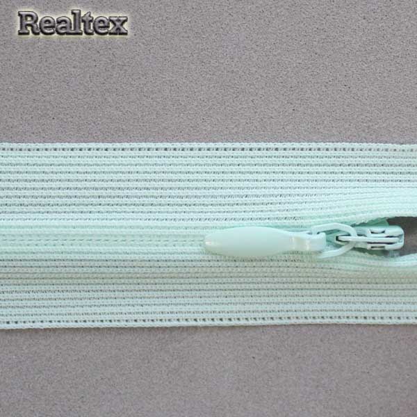  Молния потайная Т.3 50см цв.199 светлая мята