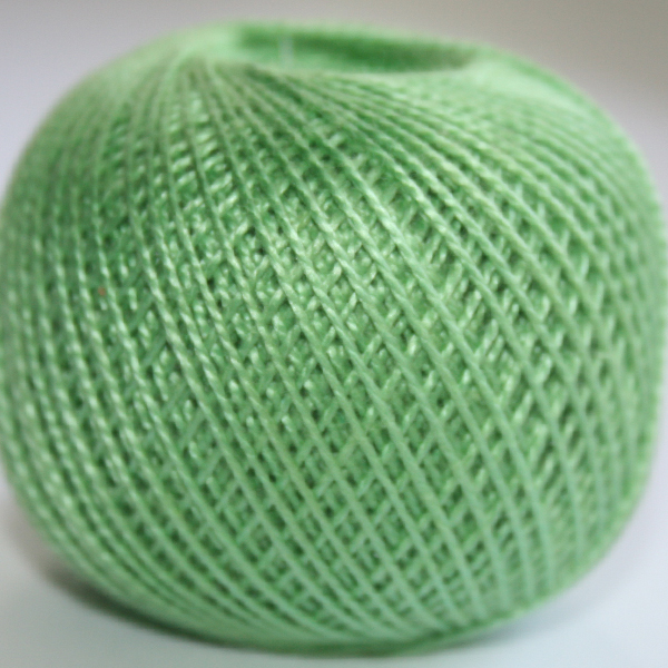 Пряжа для вязания Ирис 25гр цв.3904 св.зеленый