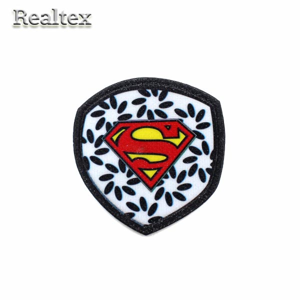 Пришивной элемент 127 "Супермен" цв.эффект песка