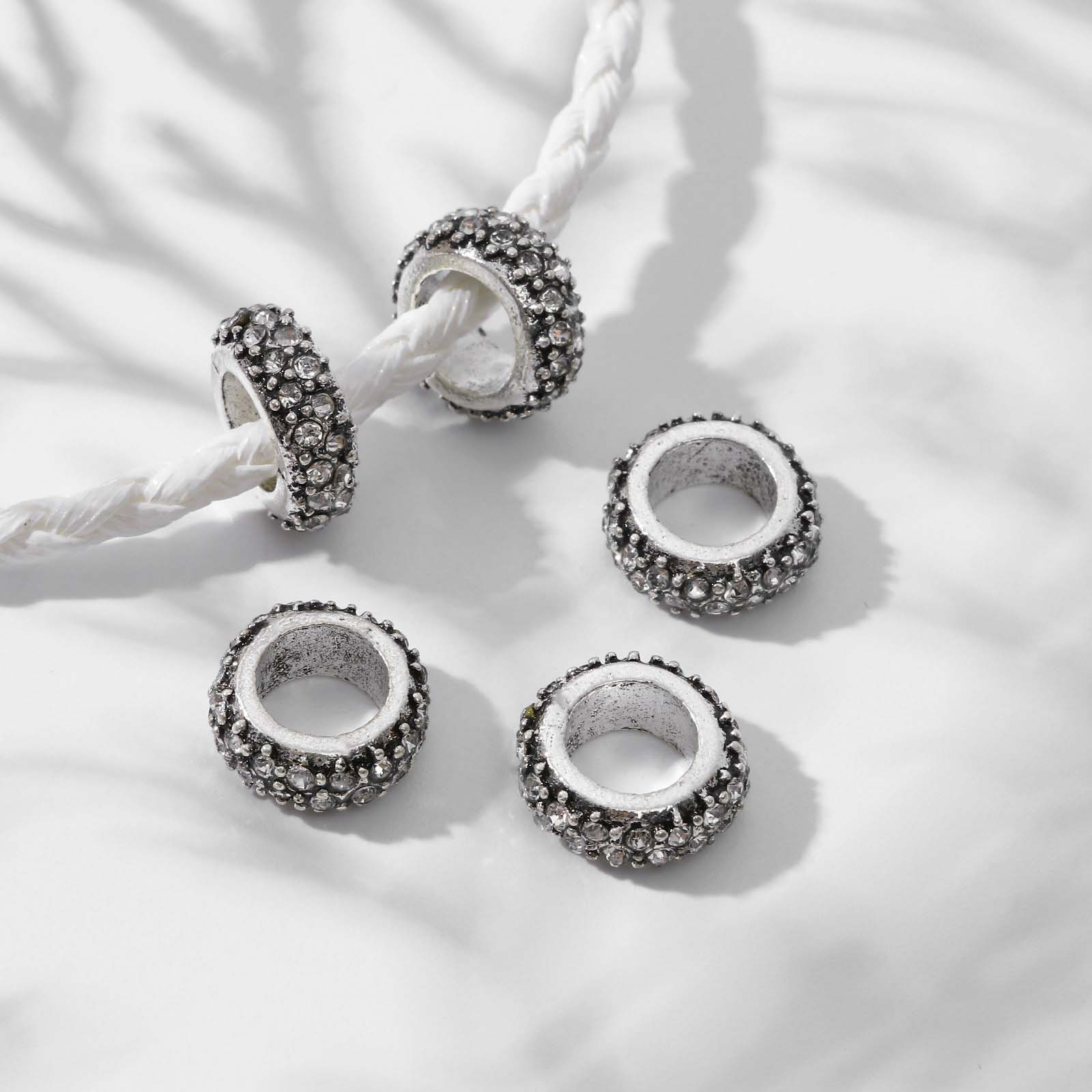 Разделитель для бус 1896207 "Кольцо" цв.белый/серебро