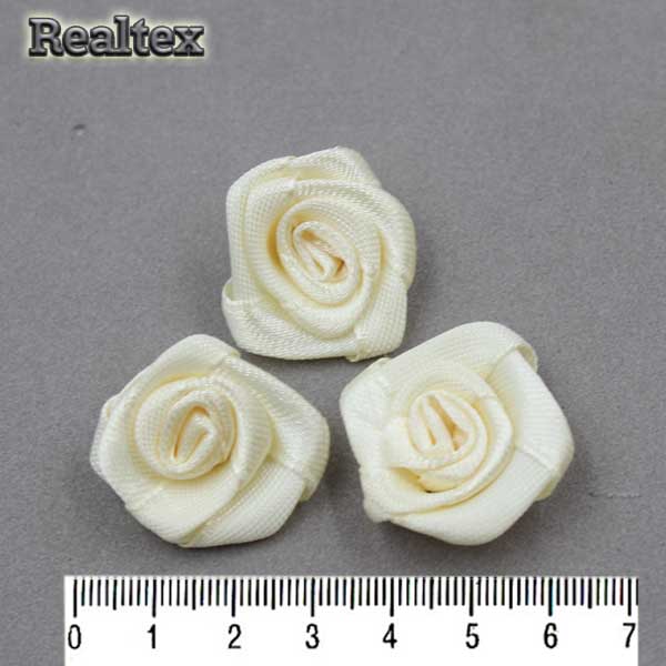 Розочки пришивные атласные Реалтекс R-4 цв.молочный