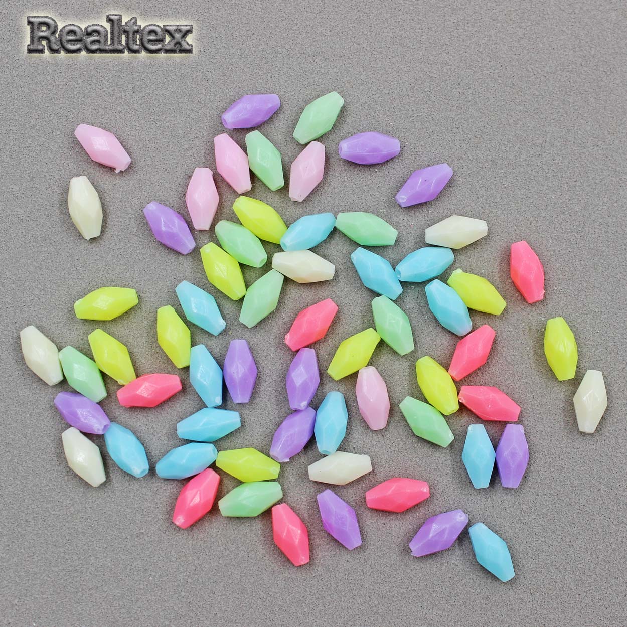 Бусины пластик Реалтекс Рис (Гранёный) (500гр) цв.mix