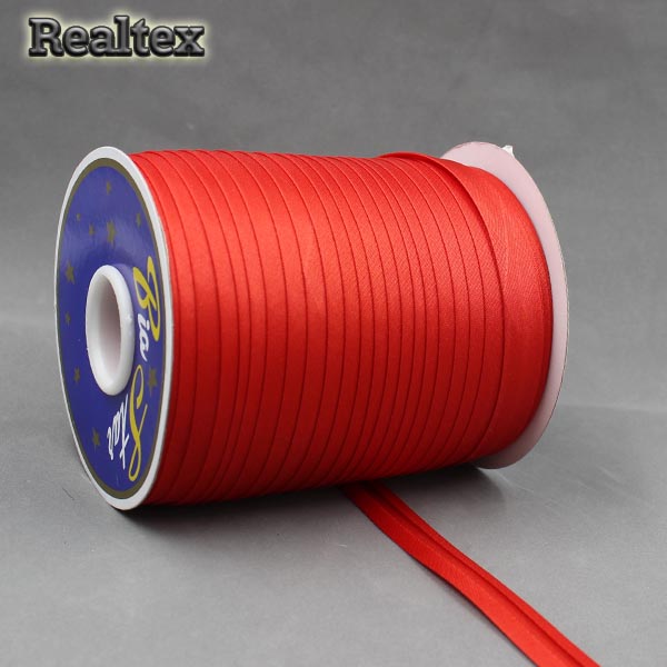 Косая бейка атласная 15мм (132м) цв.F162 красный