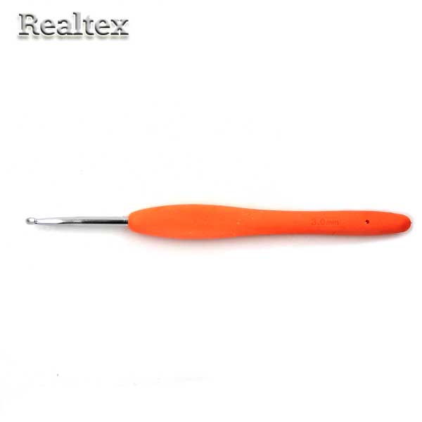 Крючок вязальный алюминиевый с каучуковой ручкой Realtex № 3,0