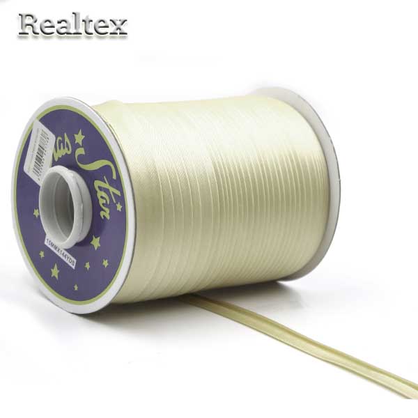 Косая бейка атласная 15мм (132м) цв.6012 св.бежевый