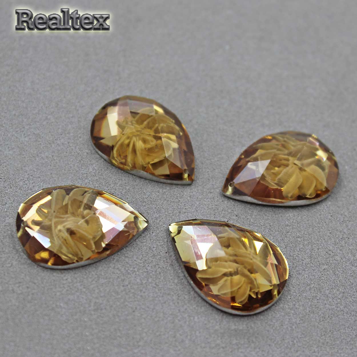 Стразы пластиковые пришивные AB-2 средние цв.бежевый 