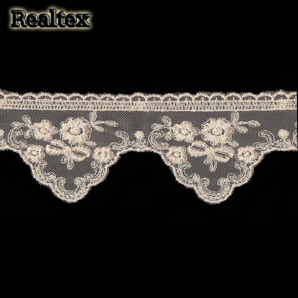 Кружево на сетке  60мм 56-4006 цв.бежевый