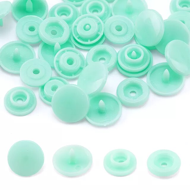 Кнопка рубашечная POM-10 пластик 10мм (100шт) цв.009 салатовый