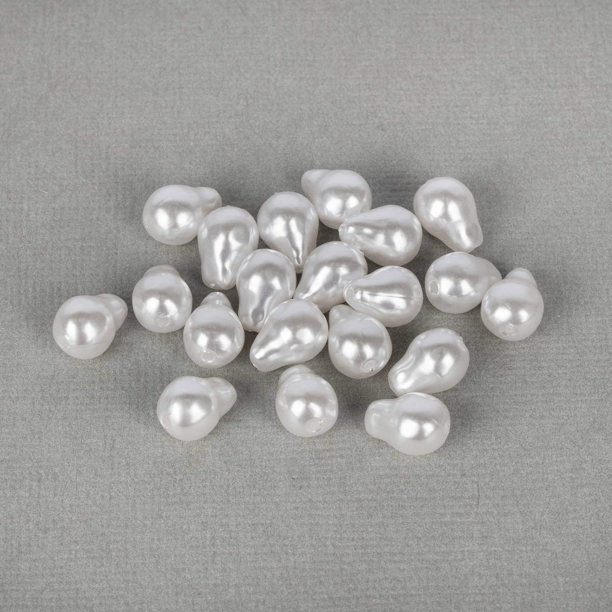 Бусины декоративные "Zlatka" WDB-11 капля под жемчуг 11*9мм (20шт) цв.01 