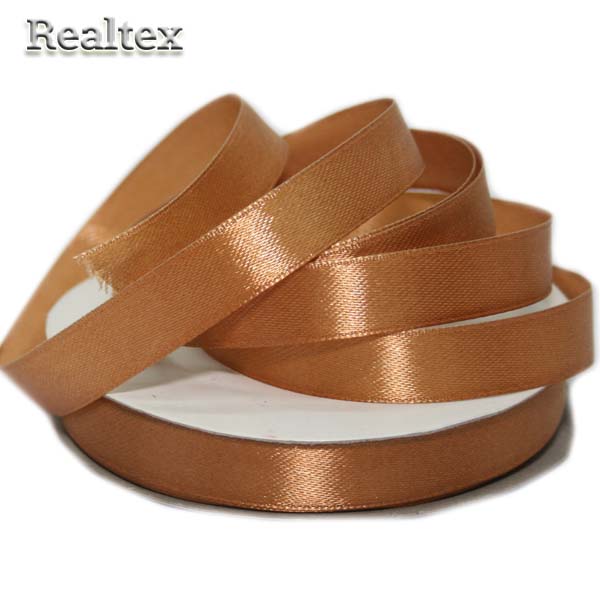 Лента атласная 12мм Realtex (32,9м) цв.3065 св.коричневый