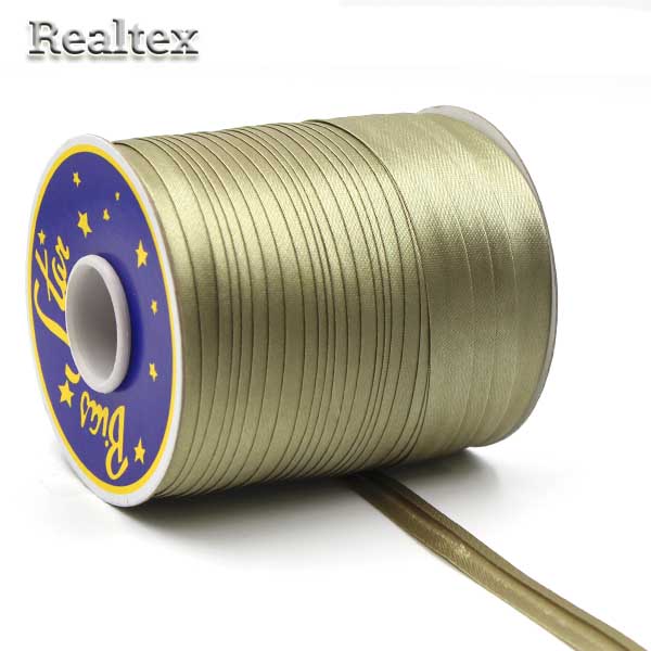 Косая бейка атласная 15мм (132м) цв.6101 св.хаки