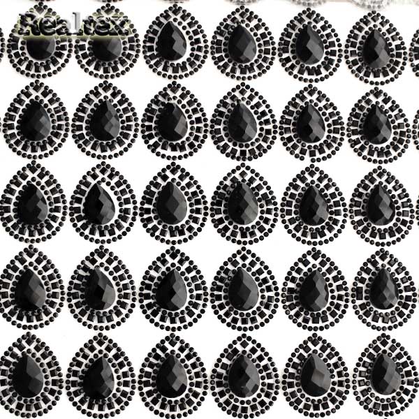 Термоаппликации-стразы №27 на листе 24*40см (80шт) цв.черный