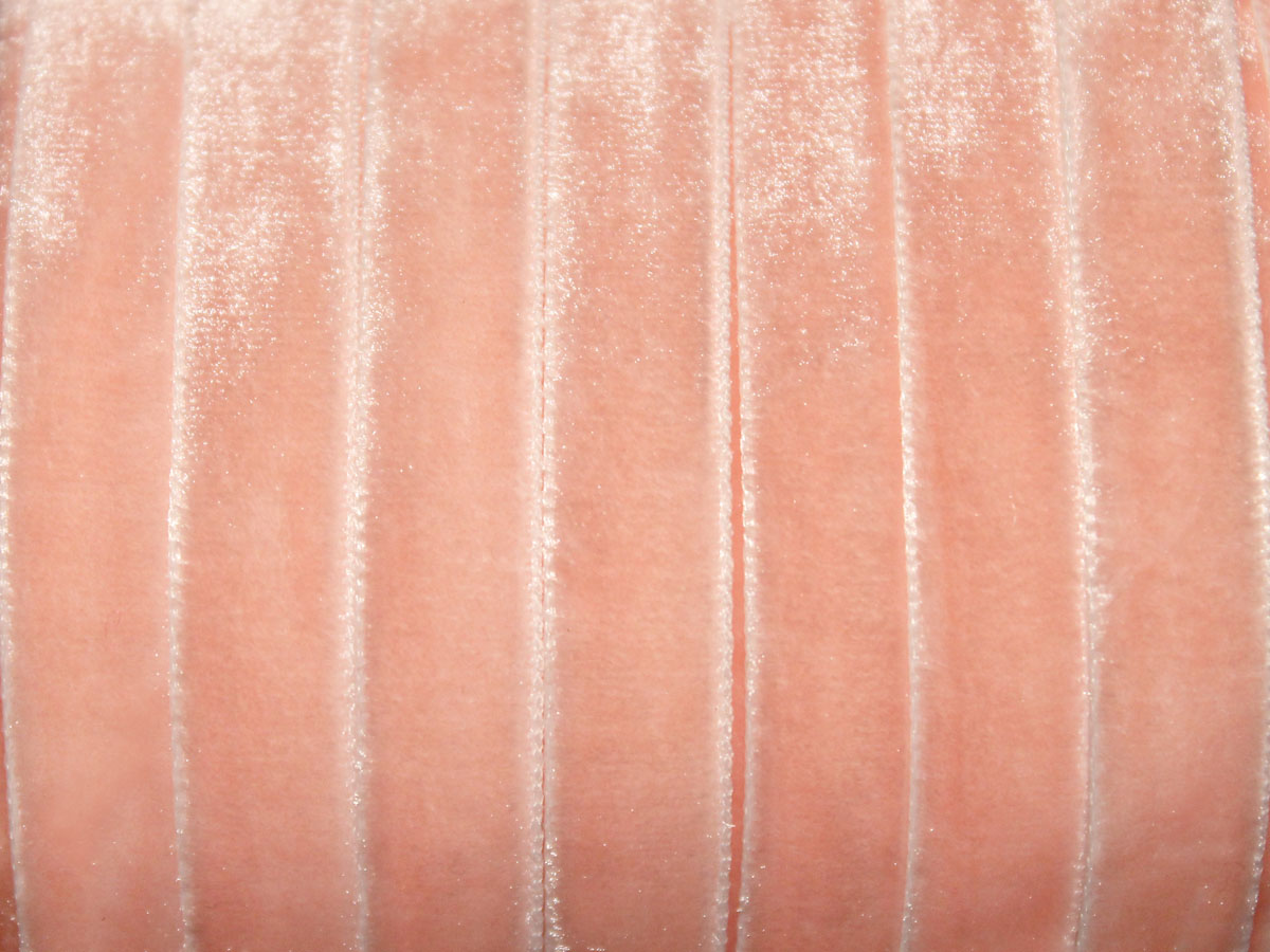 Лента бархатная УТ 10мм цв.8532 светло-персиковый