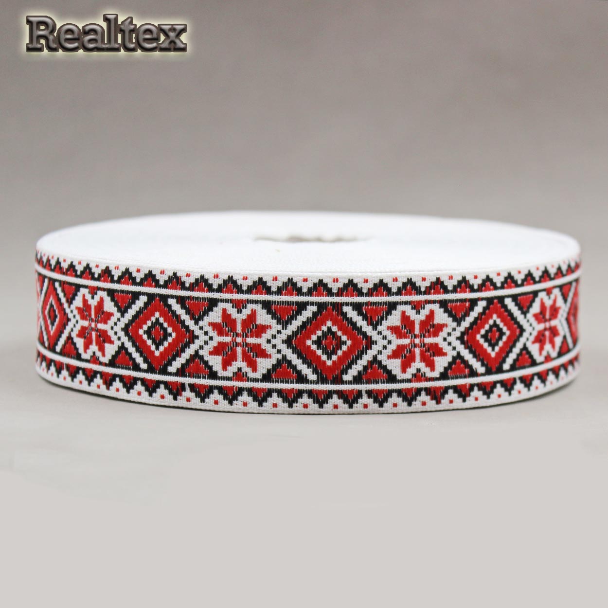 Тесьма жакардовая 32мм с1853г17 рис.9472 (25м) цв.белый/красный/черный