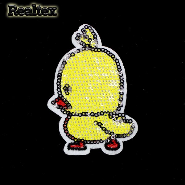 Термоаппликации с пайетками Реалтекс M0897 "Цыпленок" цв.желтый