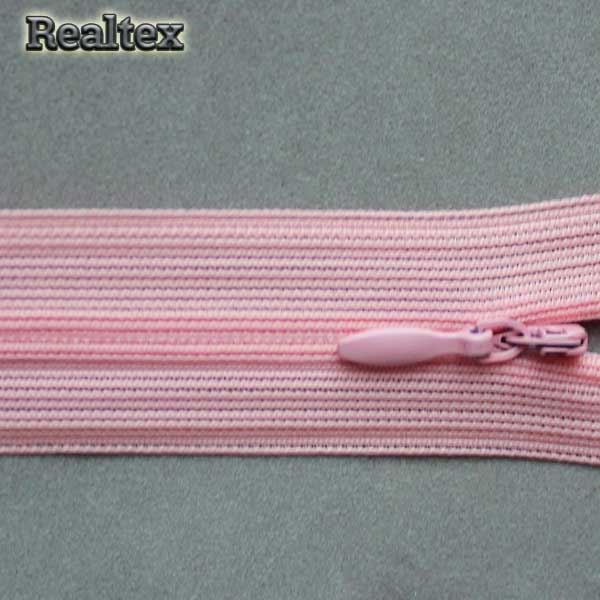  Молния потайная Т.3 20см цв.151 розово-персиковый